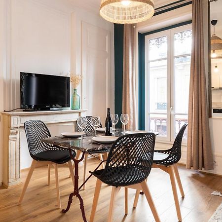 Dify Remparts - Bellecour Apartment Лион Екстериор снимка